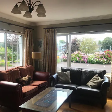 Sunnybank * Killarney